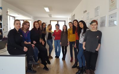 Pe 1 Martie sarbatorim #FeteleDeMatase de la SilkWeb